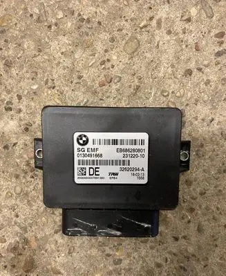 BMW 5 F10 F11 Hand brake control module 231220 32620294A 6862808