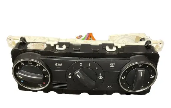 Mercedes-Benz B W245 Climate control unit A1699000900