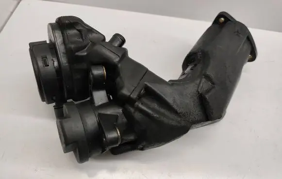 Mercedes-Benz A W168 Oil breather separator A6680160334