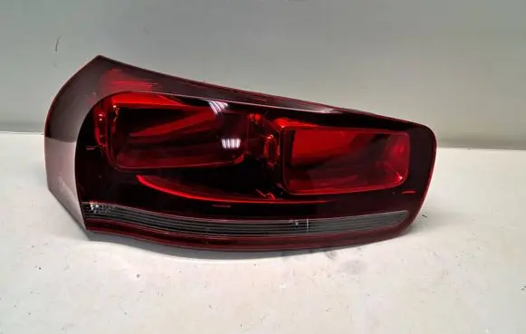 Citroen C4 II Picasso Rear/tail lights 9677502680