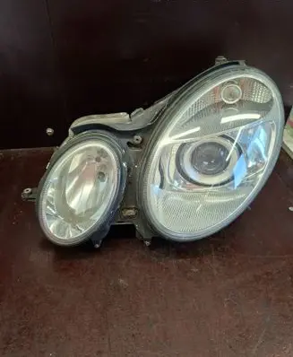 Mercedes-Benz E W211 Headlight/headlamp