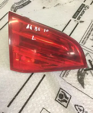 Audi A4 S4 B8 8K Tailgate rear/tail lights