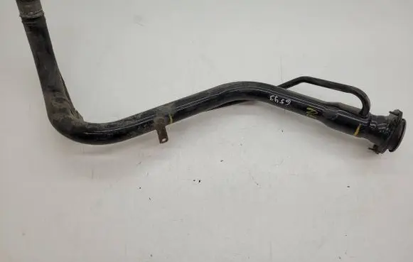 Suzuki SX4 S-Cross Fuel tank filler neck pipe 