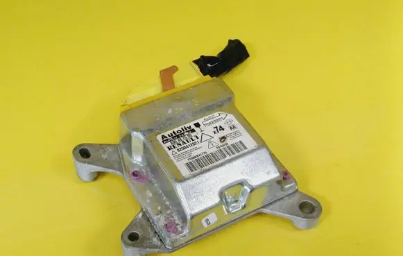 Renault Laguna II Airbag control unit/module 8200412021 605487500
