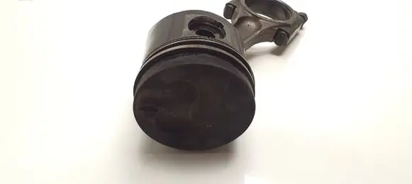 Citroen Jumpy Piston with connecting rod