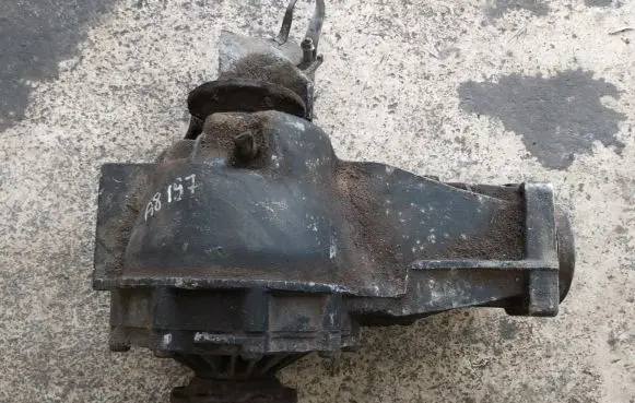 Audi A8 S8 D2 4D Rear differential 01r525131a
