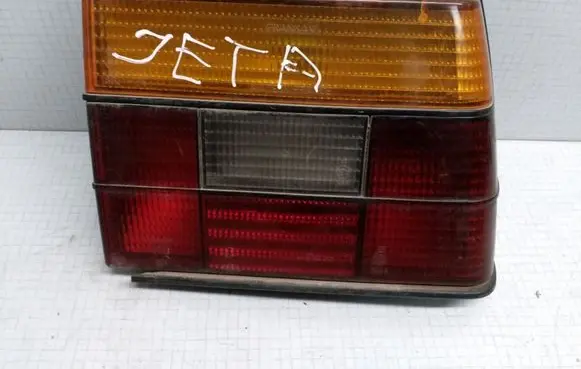 Volkswagen Jetta II Rear/tail lights 165945112A