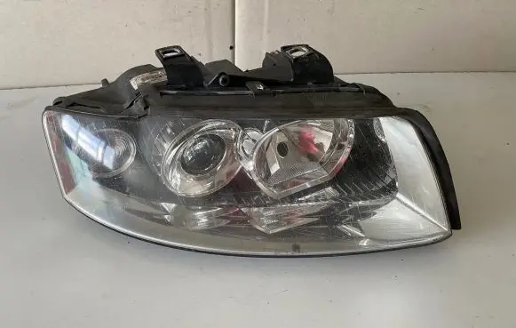 Audi A4 S4 B6 8E 8H Headlight/headlamp 8E0941004C 89305780 8E0990008C