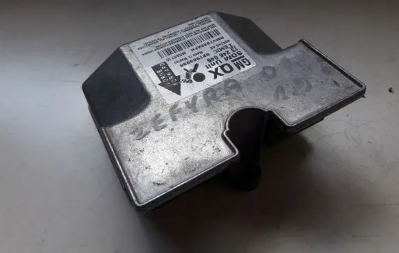 Opel Zafira B Airbag control unit/module 13246046