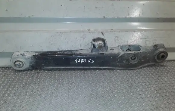 Mitsubishi Outlander Rear control arm