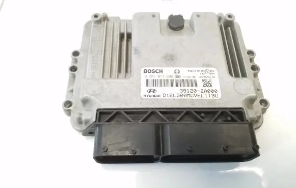 Hyundai ix35 Engine control unit/module 391202A000 0281017696