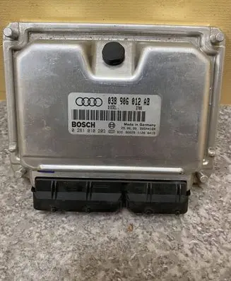 Audi A6 S6 C5 4B Engine control unit/module 038906012AB 0281010203 28SA4184