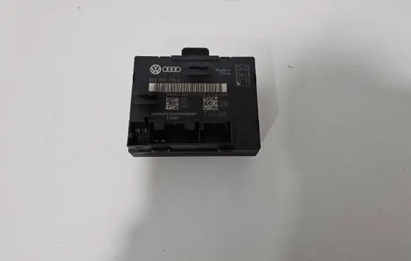 Audi A4 S4 B8 8K Door control unit/module 8K0959795A 8K0959795