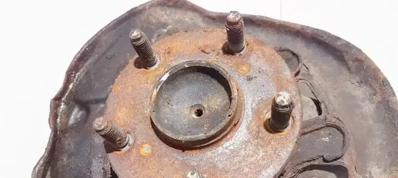 Lexus IS 220D-250-350 Front wheel hub