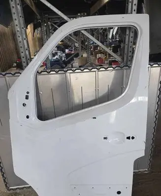 Renault Master III Front door 