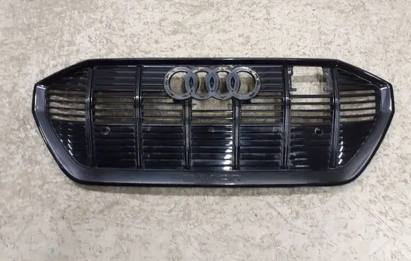 Audi e-tron Front bumper upper radiator grill 4ke853651
