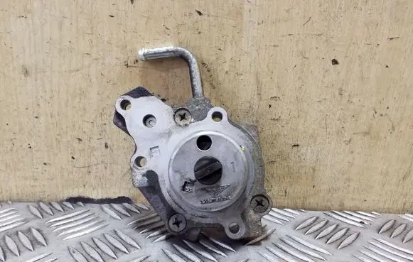 Subaru Outback Vacuum pump