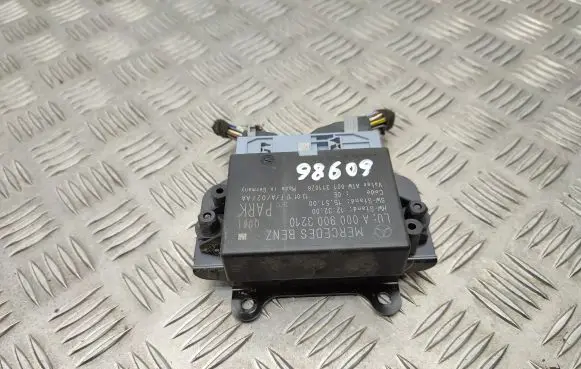 Mercedes-Benz Vito Viano W447 Parking PDC control unit/module A0009003210