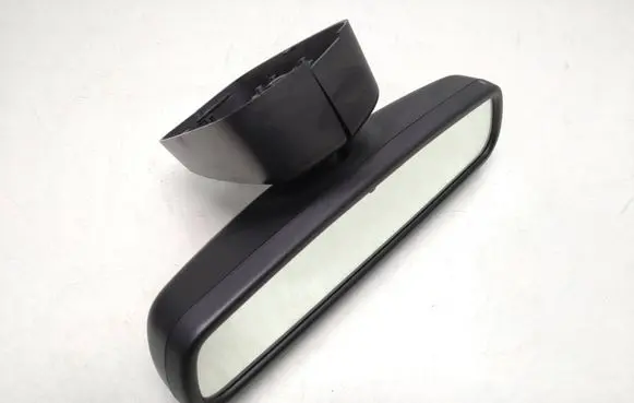 Volvo V70 Rear view mirror (interior) E11026022 30799110 30799109