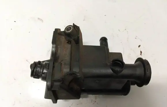 Suzuki Grand Vitara II Oil breather separator 8200279414