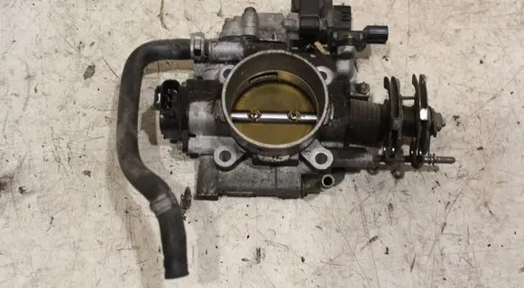 Subaru Impreza II Throttle valve 22627AA170