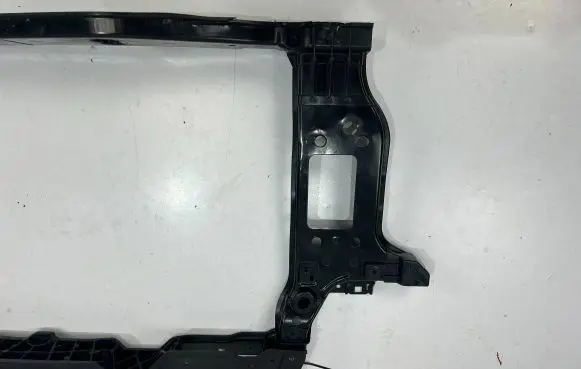 Engine bonnet/hood lock trim molding