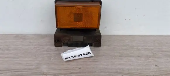 Ford Transit Front fender indicator light 95VB15425