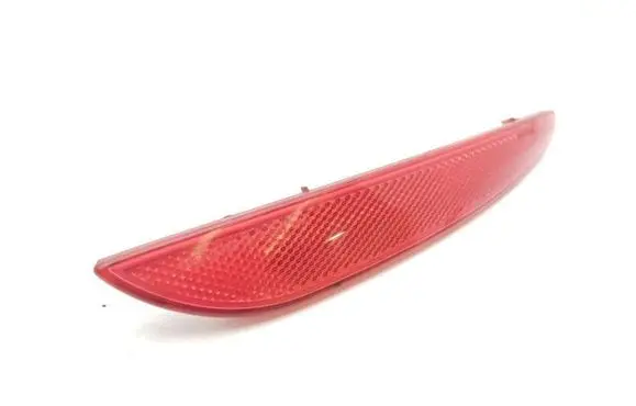 Maserati Quattroporte Rear tail light reflector 670001633
