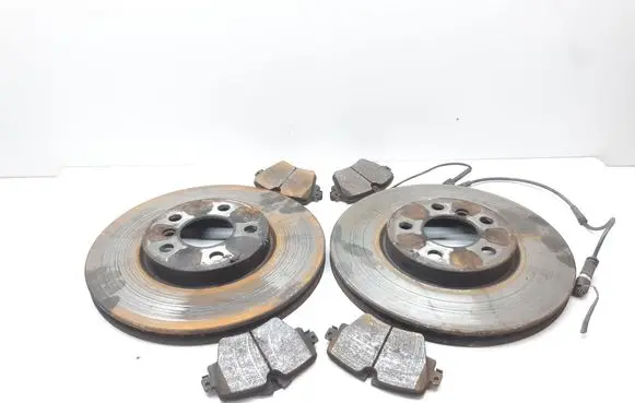 BMW 2 F46 Front brake disc 