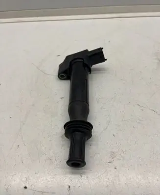 Citroen C4 II Picasso High voltage ignition coil 9675390980