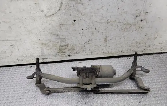 Peugeot 207 Front wiper linkage and motor 3397020769 0390241540