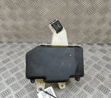 Mercedes-Benz S C217 Fuse box set A2225400082 A2225400024
