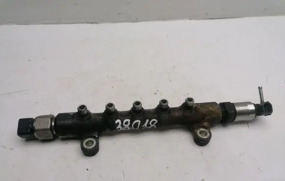 Toyota Corolla Verso E121 Fuel main line pipe 8945860010