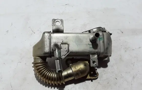 Renault Megane III EGR valve cooler 147350264R
