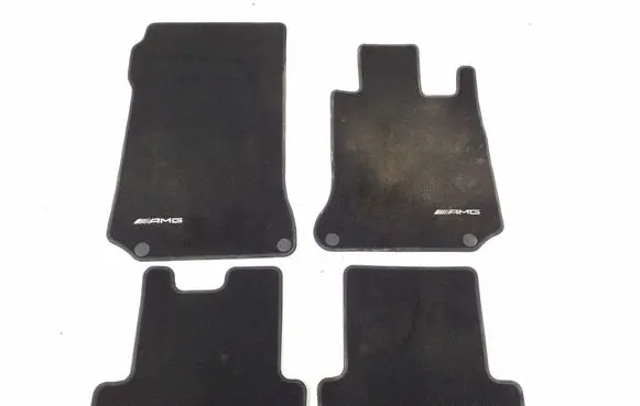 Mercedes-Benz E C207 W207 Car floor mat set A2076800104