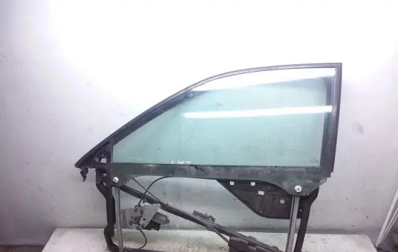 Audi A3 S3 8L Front door coupe window/glass frame 8L3837753