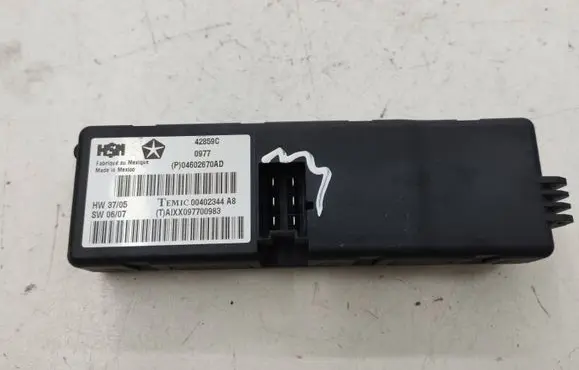 Chrysler 300 - 300C Seat control module 04602670AD 42859C A1XX097700983