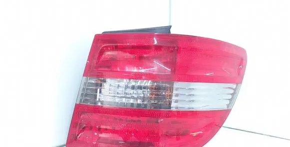 Mercedes-Benz B W245 Rear/tail lights A1698202664