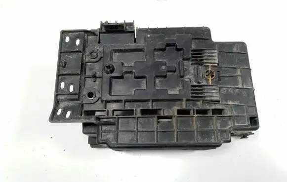 Battery box tray