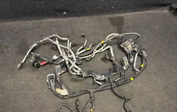 Jeep Grand Cherokee WL Engine installation wiring loom 68379991AE 451332JG275