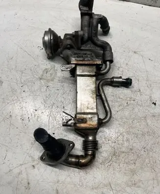 Audi A8 S8 D3 4E EGR valve cooler 057131512H 000196 190692