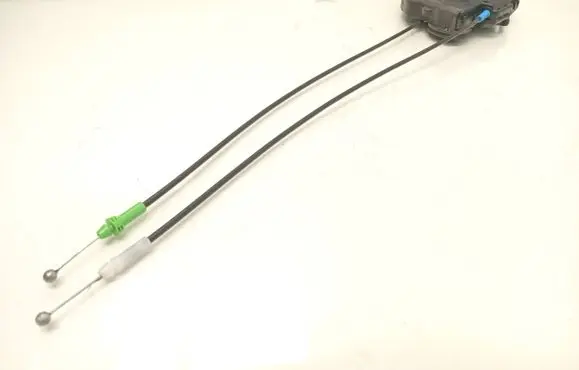 Toyota Auris E180 Rear door lock A084219