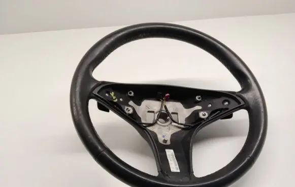Mercedes-Benz GLK (X204) Steering wheel