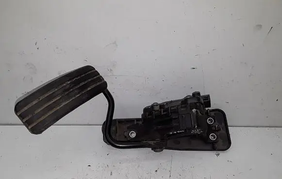 Renault Espace IV Accelerator throttle pedal 8200007513