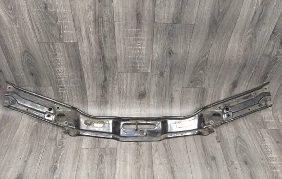 Audi A6 S6 C4 4A Top upper radiator support slam panel