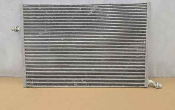 Mercedes-Benz C W205 Optional radiator CC585003 A0995002003