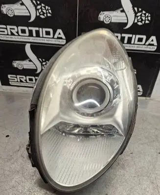 Mercedes-Benz R W251 Headlight/headlamp A2518202561