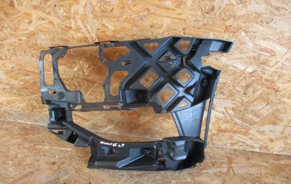 Volkswagen Golf VII Front bumper mounting bracket 5G0807723F
