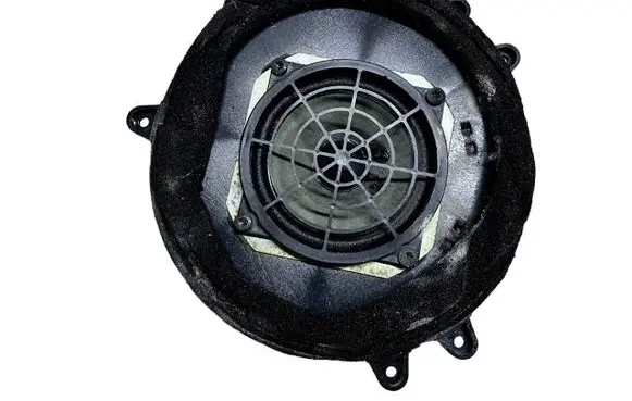 Audi A4 S4 B5 8D Rear door speaker 226161
