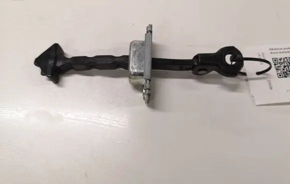 Mazda 3 II Front door check strap stopper